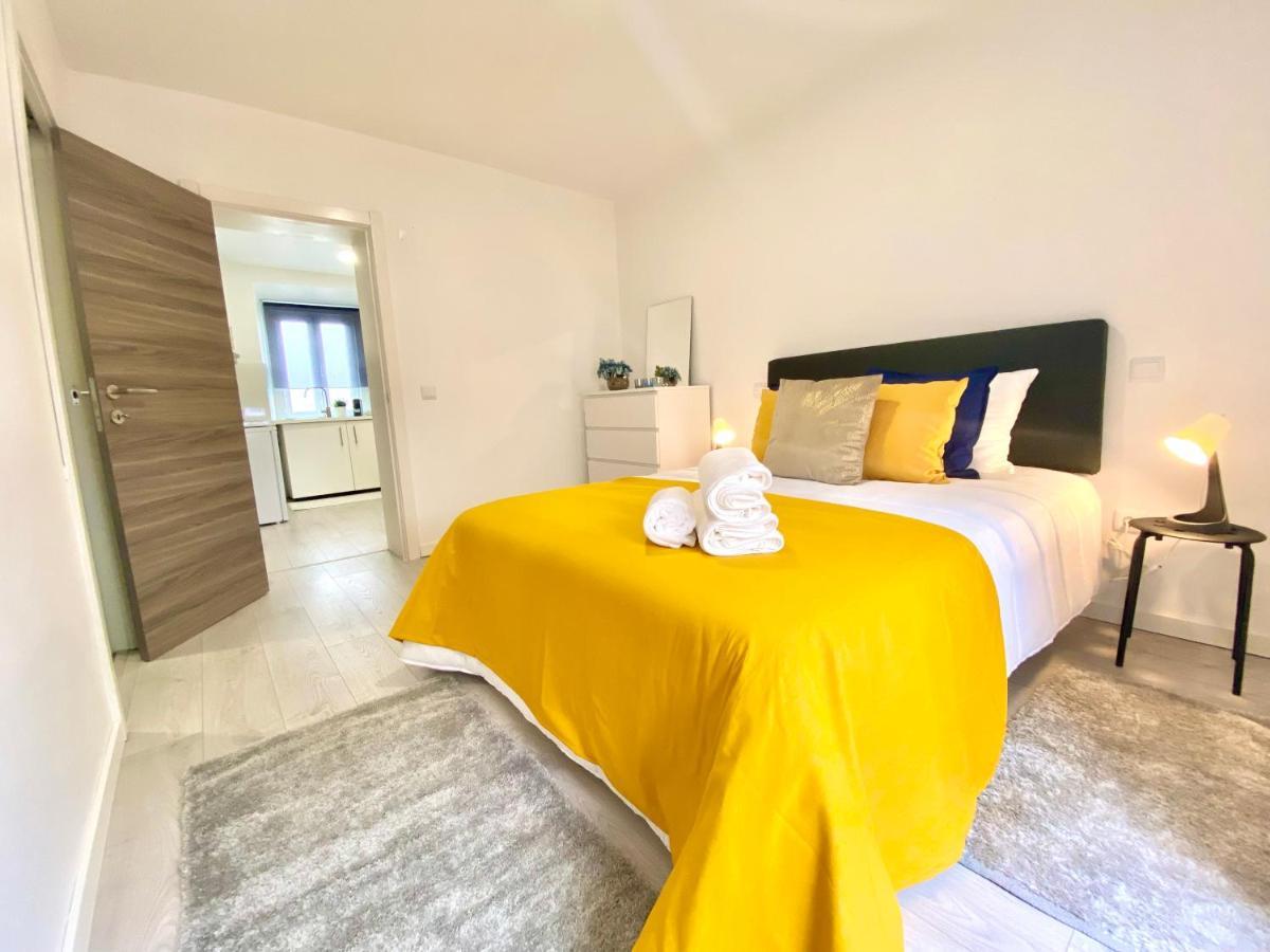 Brighthouse - Modern Apartments Nazaré Buitenkant foto