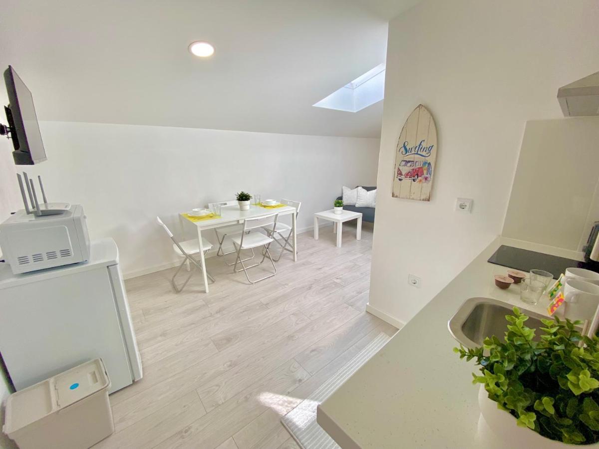 Brighthouse - Modern Apartments Nazaré Buitenkant foto
