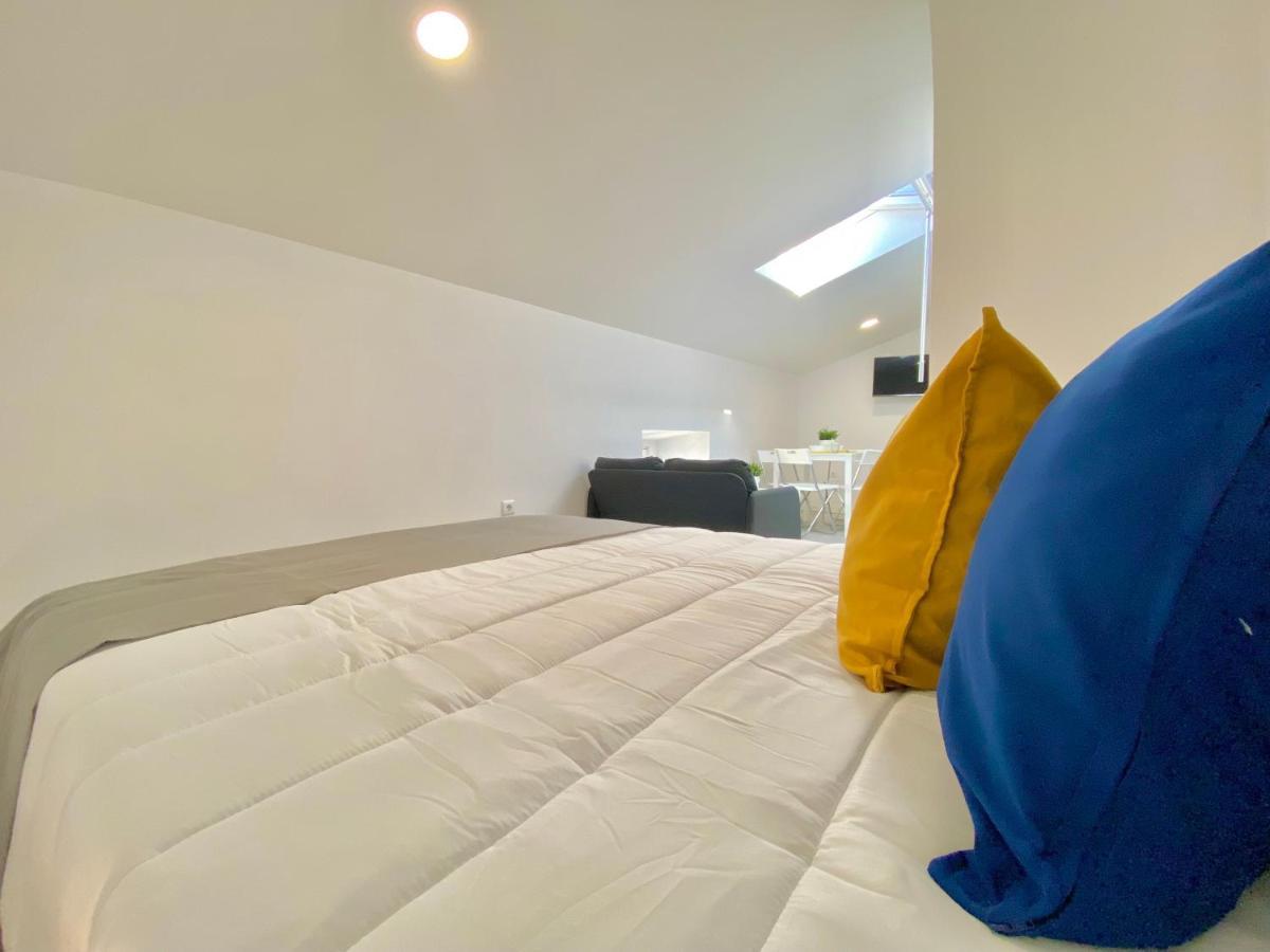 Brighthouse - Modern Apartments Nazaré Buitenkant foto
